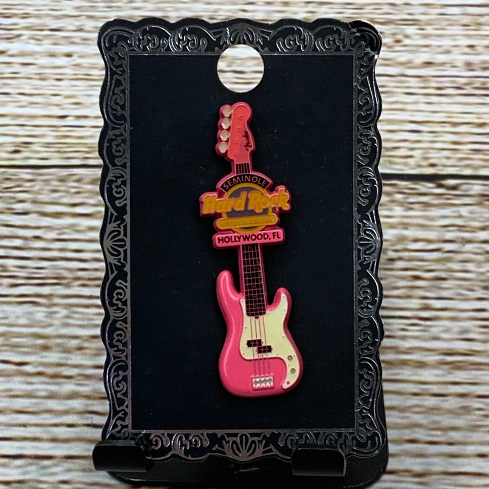 Seminole Hard Rock Hotel Hollywood FL‎ Guitar Pink Silver State Pin